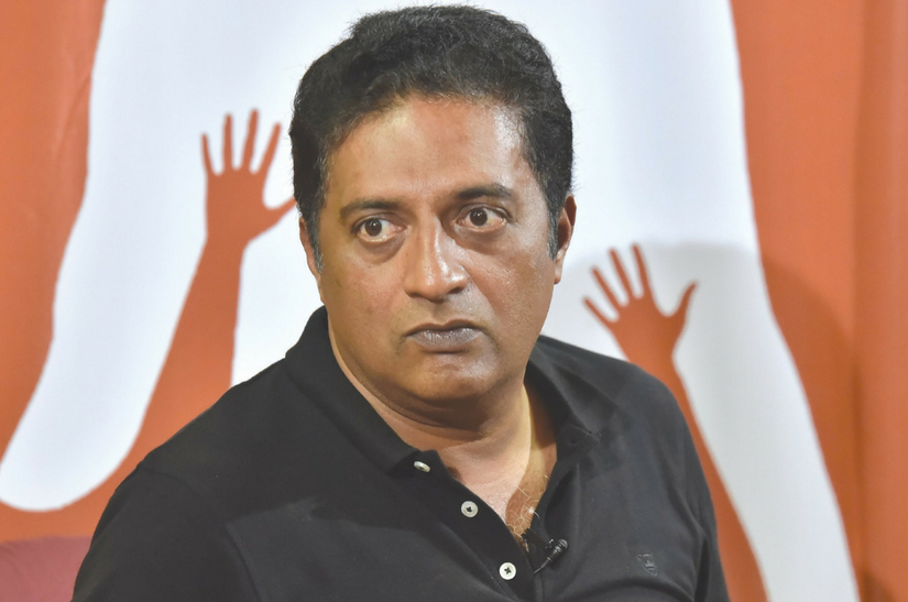 Prakash Raj in Chekka Chivantha Vaanam