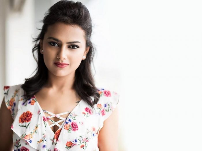 Shraddha Srinath 825 e1548665638854