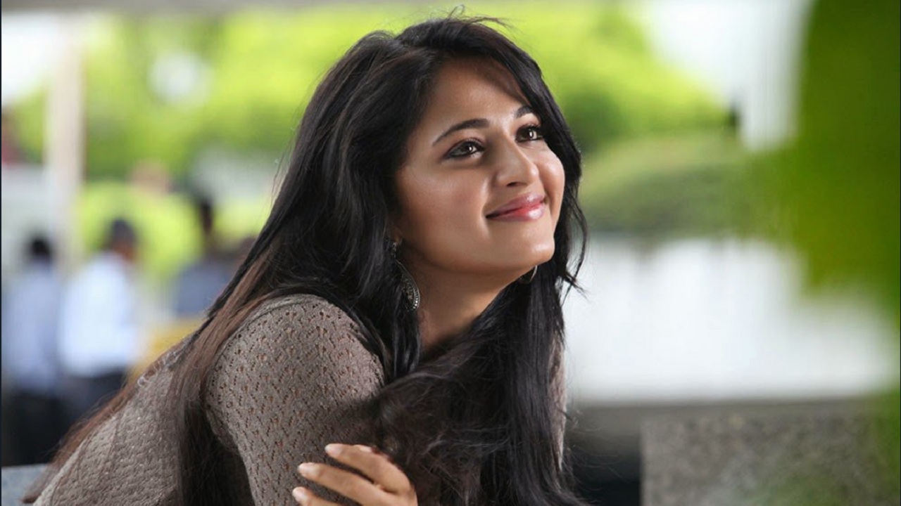 anushka shetty 1280