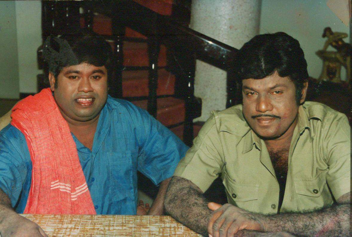 Goundamani EPS Photo