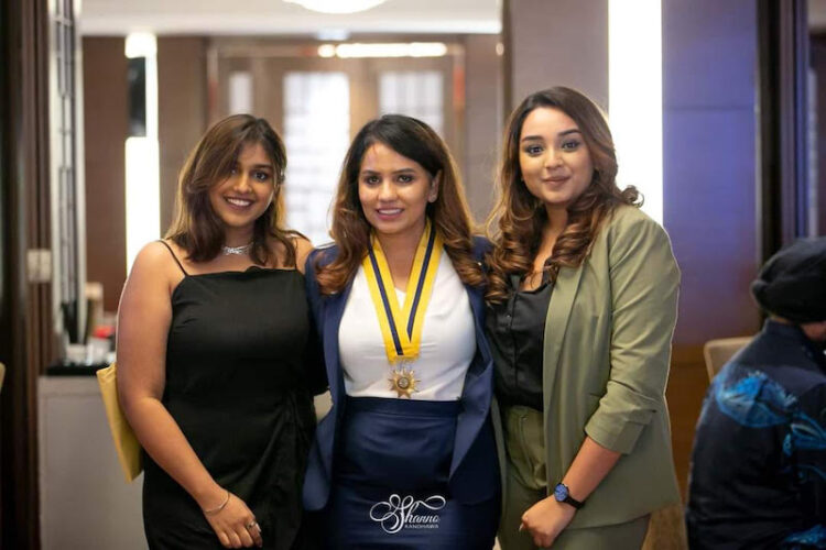 Greentown Rotary Eshika Aulikh Rita Olikh Sumaan Aulikh 1b