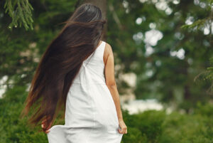 8 Things Girls with Long Hair Should Avoid